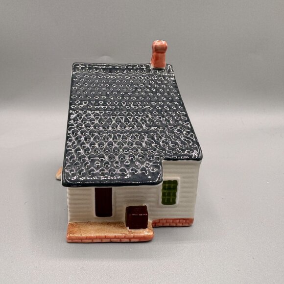 Williamsburg Taliaferro-Cole Shop House Royal Goedewaagen Delft Holland Figurine - Picture 2 of 5